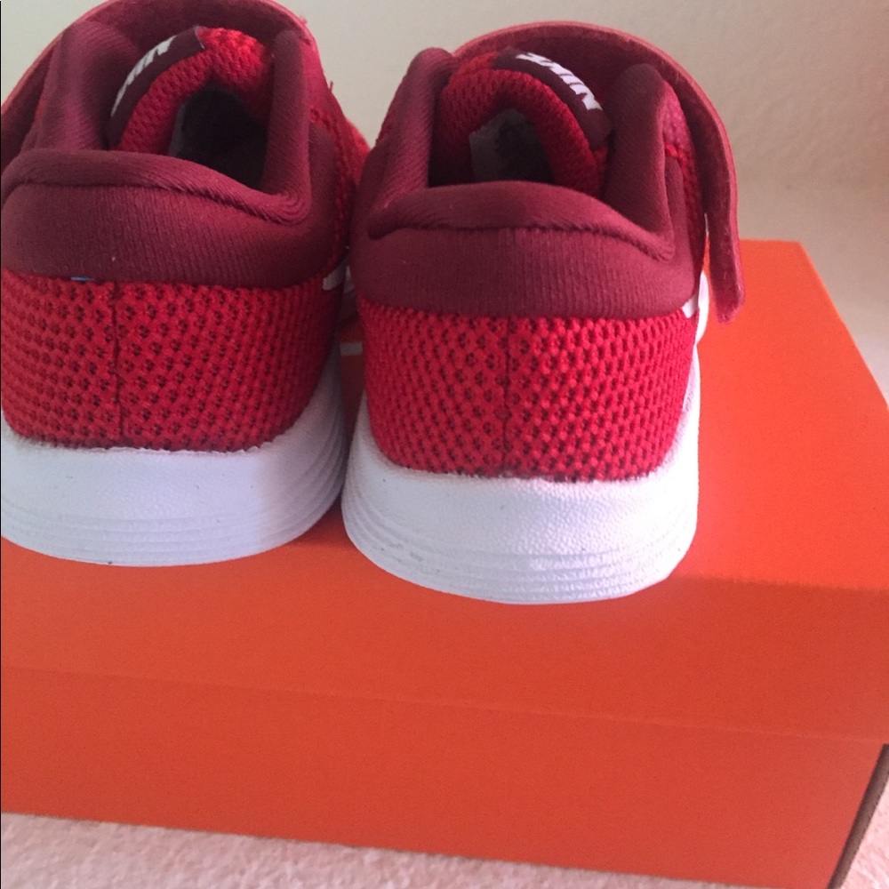 🔥🔥HOST PICK 🔥🔥NEW NIKE REVOLUTION 4 5C SNEAKERS INFANT TODDLER CHILDREN RED - Picture 8 of 8